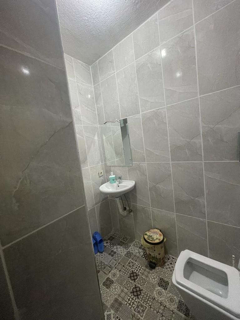 Ostello Grand Bella Vist *